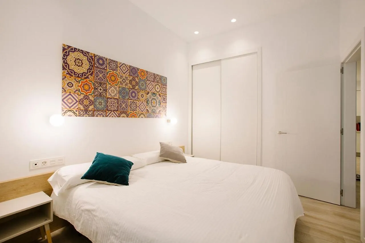 Gloria 3 Y 5 Suites San Sebastián İspanya